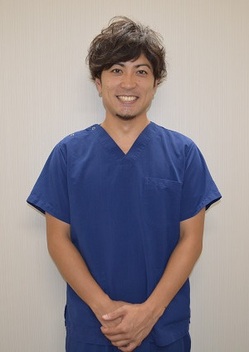 遠山院長写真.jpg
